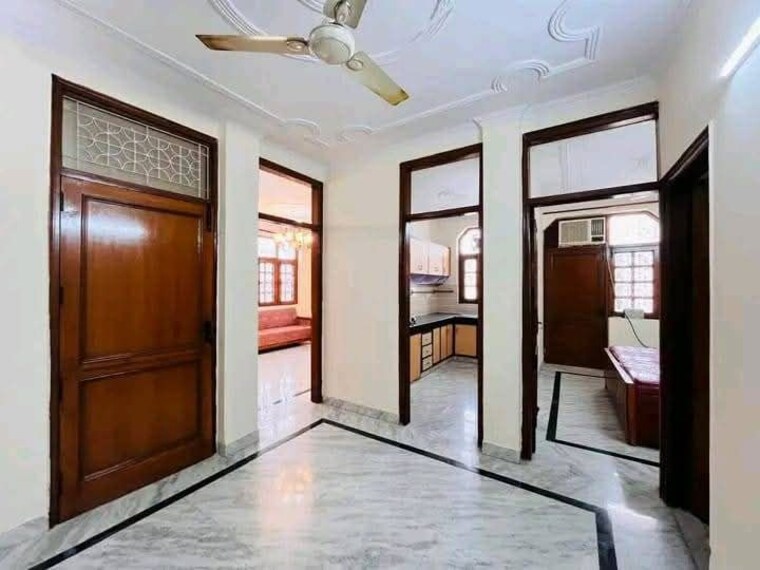 Room, patwari 3 Bedroom 1600 Sq.Ft. Independent House In Patwari Greater Noida 10650052