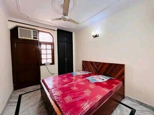 Bedroom in 3 BHK Independent House at Patwari – for Rent