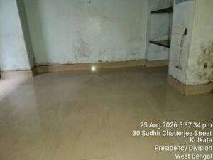Room in  Independent House at Manicktala – for Sale