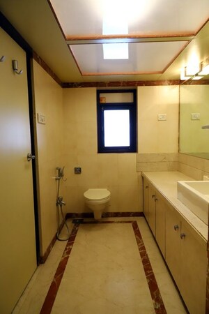 Bathroom in 4 BHK Apartment at Juhu – for Sale