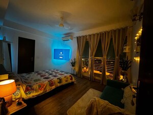 Bedroom in 4 BHK Apartment at Prateek Edifice, Sector 107 – for Rent