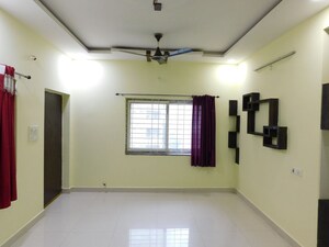 Room in 3 BHK Builder Floor at Kondapur – for Rent