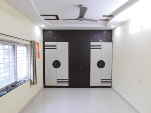 Building Lobby in 3 BHK Builder Floor at Kondapur – for Rent