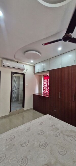 Bedroom in 3 BHK Builder Floor at Kondapur – for Rent