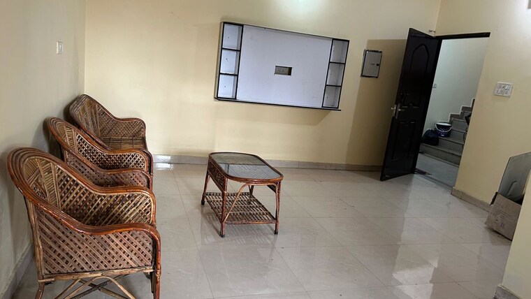  Parking, hazratganj 3 Bedroom 1480 Sq.Ft. Apartment In Hazratganj Lucknow 10650182