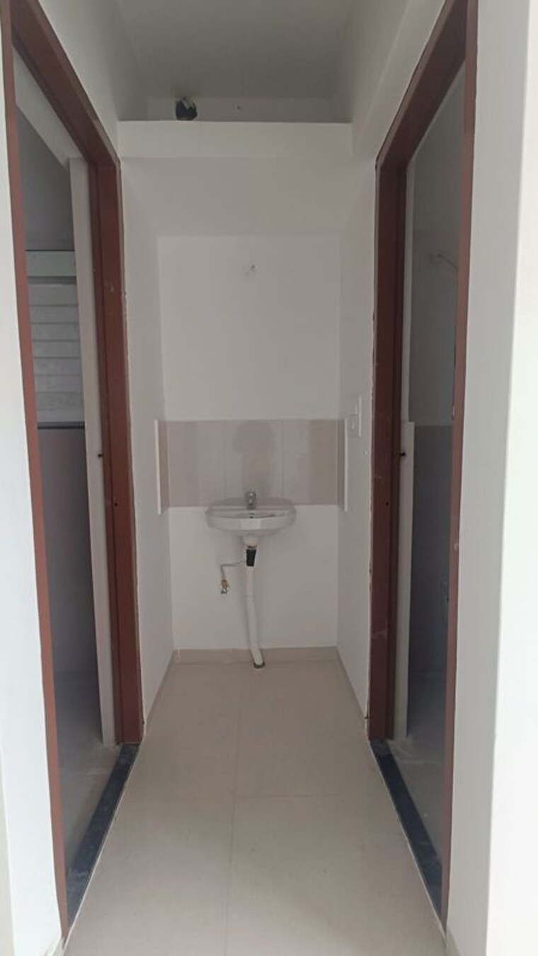 Bathroom, anp-universe 4 Bedroom 2012 Sq.Ft. Apartment In Balewadi Pune 10650190
