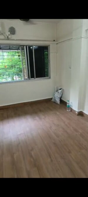 Room in 1 BHK Apartment at Kurla – for Rent