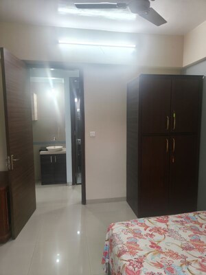 Room in 2 BHK Apartment at Neelsidhi Atlantis, Nerul – for Rent