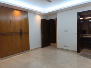 Room in 4 BHK Builder Floor at East Of Kailash – for Rent