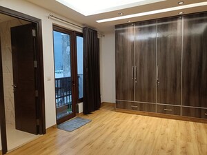 Room in 4 BHK Builder Floor at East Of Kailash – for Rent