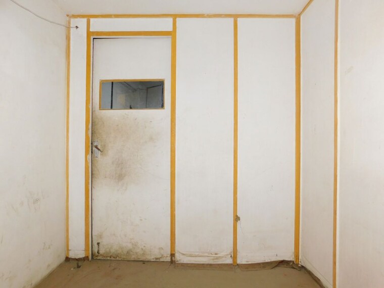 Room, hill-view-industrial-estate Commercial Warehouse 1020 Sq.Ft. In Ghatkopar West Mumbai 10650235