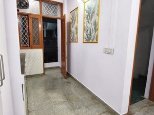 Room in 1 BHK Builder Floor at Malviya Nagar – for Rent