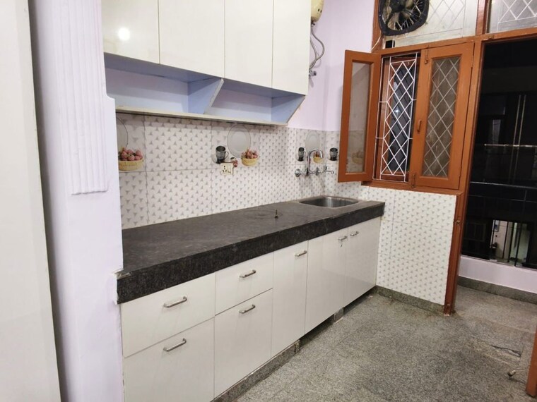 Kitchen, malviya nagar 1 Bedroom 600 Sq.Ft. Builder Floor In Malviya Nagar Delhi 10650243