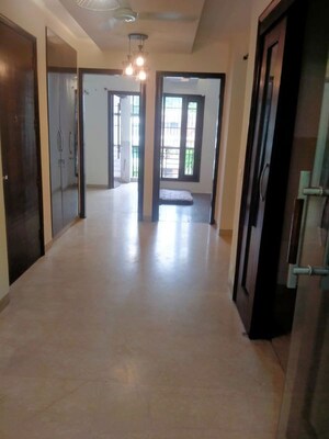 Room in 3 BHK Builder Floor at Chittaranjan Park – for Sale