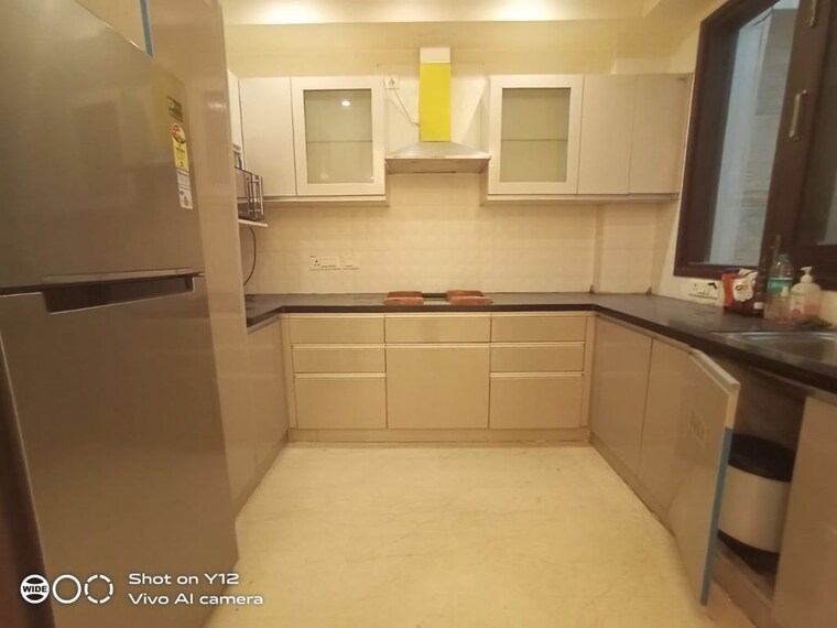 Bathroom, greater kailash i 3 Bedroom 208 Sq.Yd. Builder Floor In Greater Kailash I Delhi 10650255