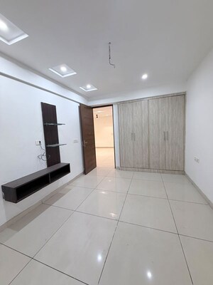 3 BHK Builder Floor For Sale in Pir Machalla