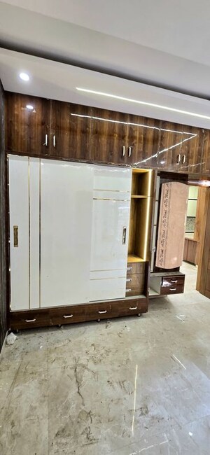Room in 4 BHK Independent House at Kharar Mohali Road – for Sale