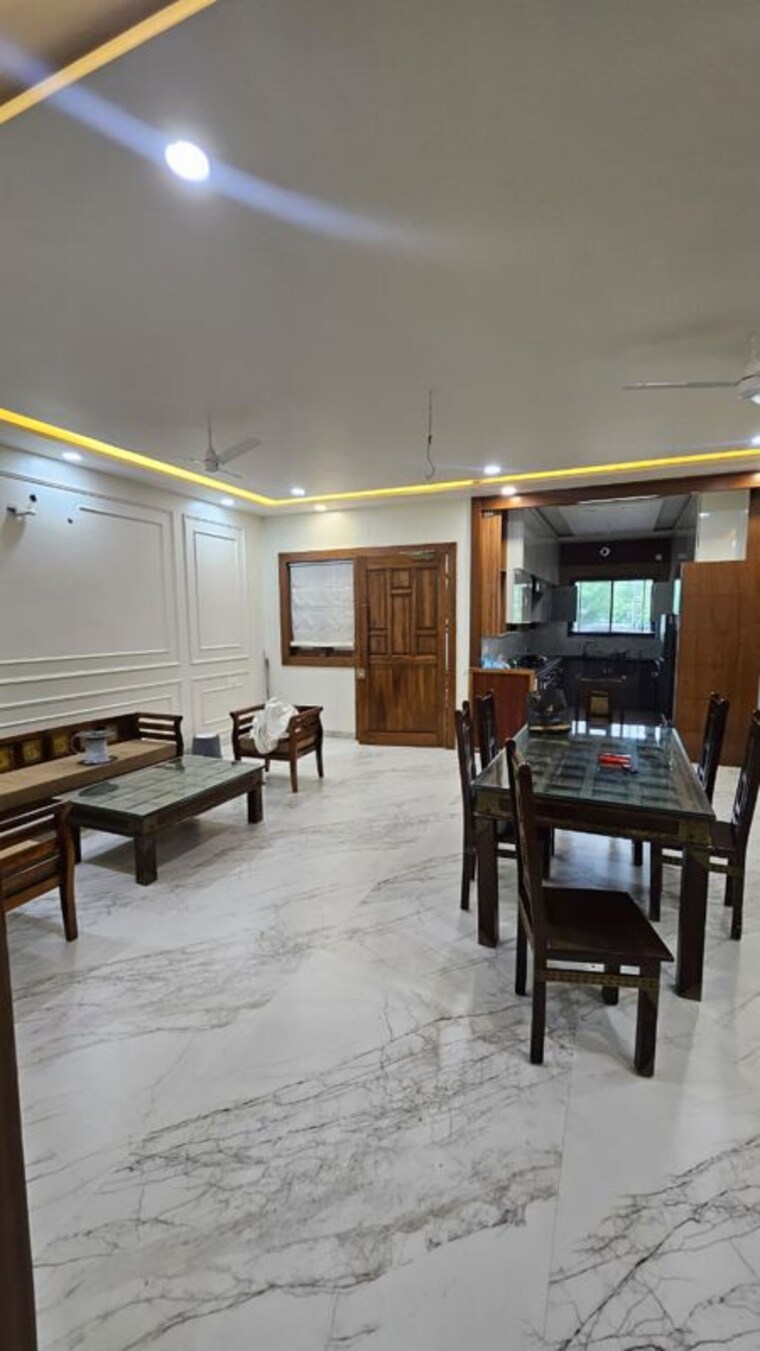 Dinning Area, aerocity 3 Bedroom 1800 Sq.Ft. Builder Floor In Aerocity Mohali 10650318