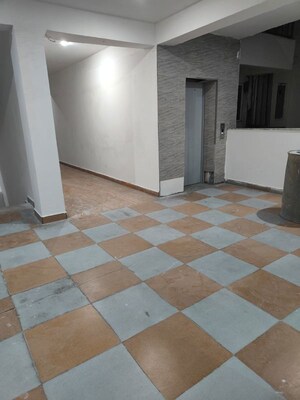 Room in 2 BHK Builder Floor at Aman Vihar – for Rent