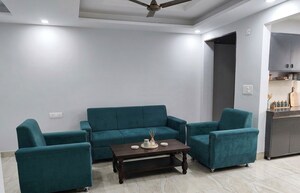 2 BHK Builder Floor For Rent in Aman Vihar