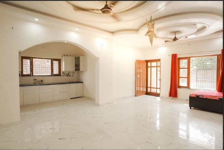 Living Room, rajpur road 4 Bedroom 2300 Sq.Ft. Builder Floor In Rajpur Road Dehradun 10650352