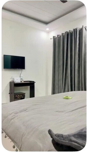 Bedroom in 1 BHK Builder Floor at Aman Vihar – for Rent