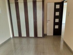 Room in 2 BHK Apartment at Ambika Heights, Nerul – for Rent