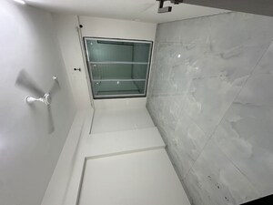 Bedroom in 2 BHK Apartment at Shiv Pearl Gardens, Malad West – for Rent