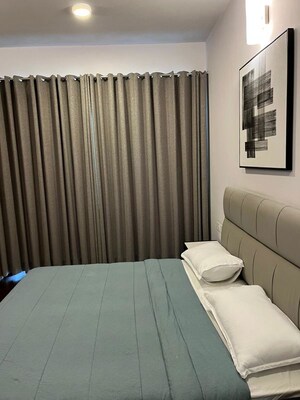2 BHK Apartment For Rent in Krisumi Waterside Residences, Sector 36a