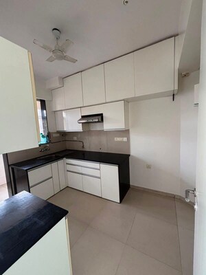 Kitchen in 2.5 BHK Apartment at Hiranandani Meadows, Manpada – for Rent