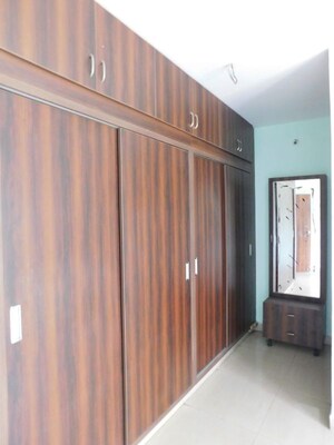 Room in 3 BHK Apartment at Raunaq Homes, Rambagh Colony – for Sale