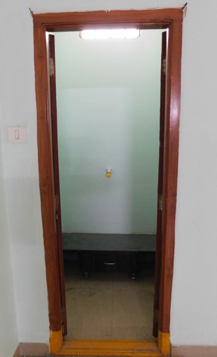 Other, raunaq-homes 3 Bedroom 1500 Sq.Ft. Apartment In Rambagh Colony Hyderabad 10650437