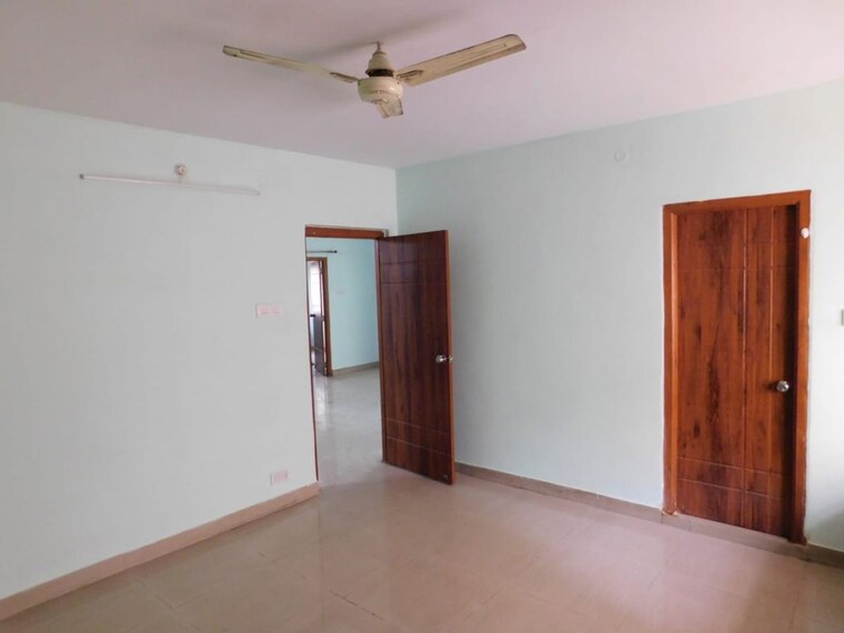 Room, raunaq-homes 3 Bedroom 1500 Sq.Ft. Apartment In Rambagh Colony Hyderabad 10650437