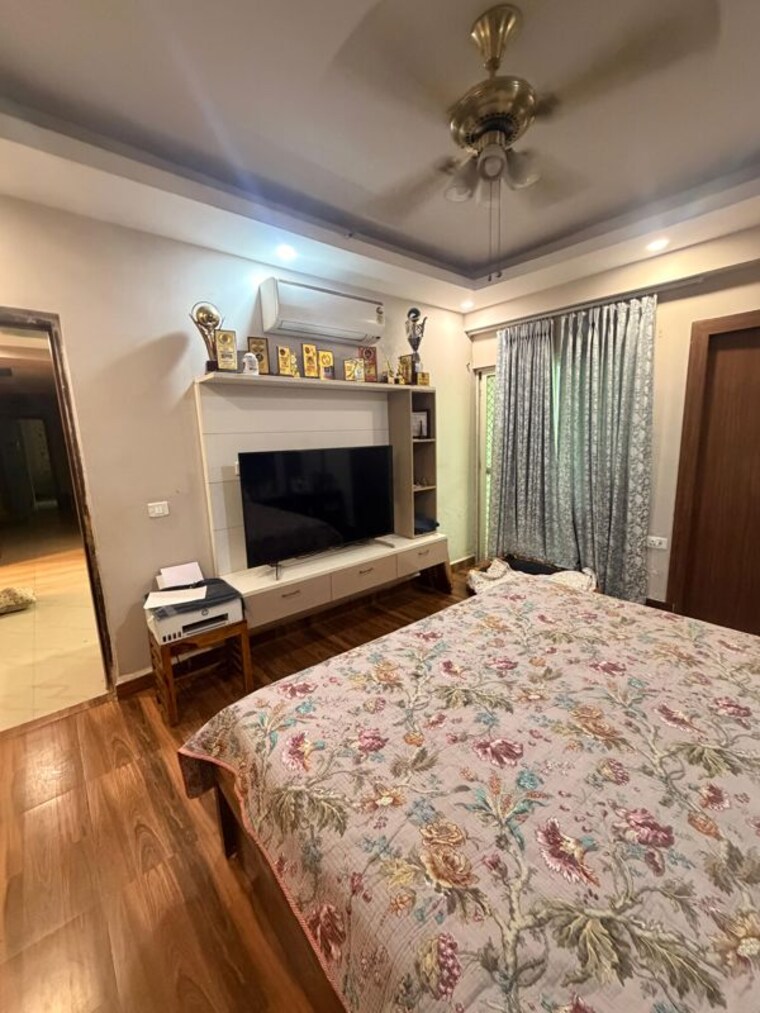 Bedroom, gardenia-gateway 3 Bedroom 1485 Sq.Ft. Apartment In Sector 75 Noida 10650442