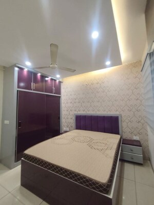Bedroom in 3 BHK Apartment at Omaxe R2, Gomti Nagar – for Rent