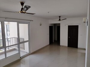Room in 2 BHK Apartment at BBD Green City, Gomti Nagar – for Rent