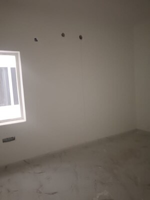Room in 2 BHK Apartment at Manikonda – for Sale