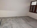 1.5 BHK +  650 Sq.Ft. Builder Floor in RWA Apartments Sector 50