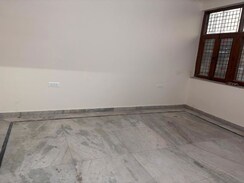 1.5 BHK +Builder Floor For Rent in RWA Apartments Sector 50