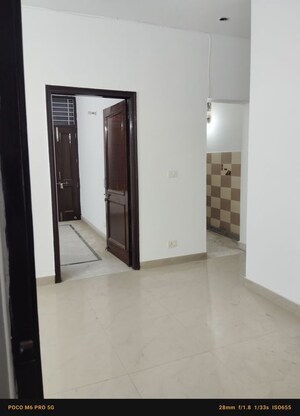 2 BHK Builder Floor For Rent in Sector 45