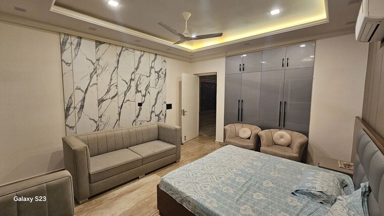 Bedroom, parklands 4 Bedroom 500 Sq.Yd. Builder Floor In Sector 85 Faridabad 10650498