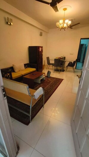 Team Area in 2 BHK Builder Floor at Chittaranjan Park – for Rent