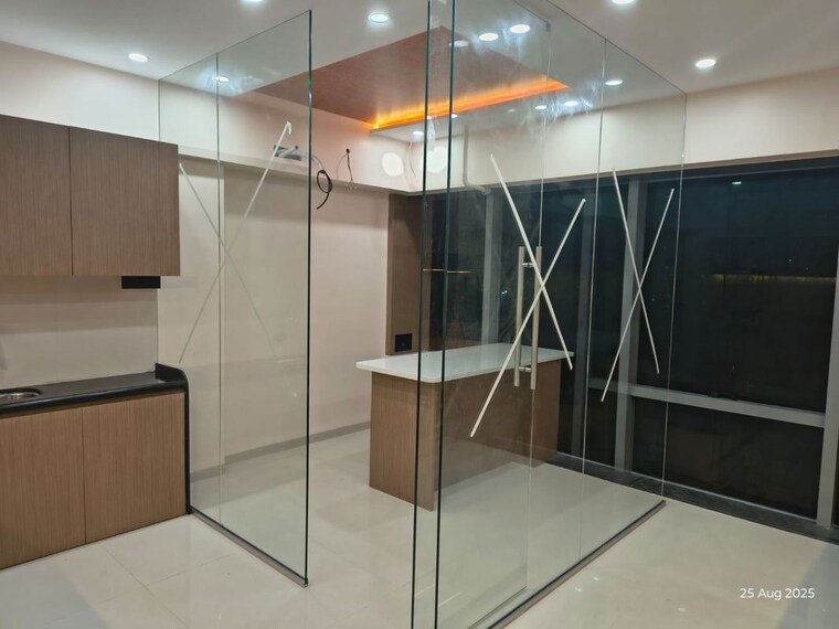 undefined, 86-central Commercial Office Space 571 Sq.Ft. In Ghatkopar West Mumbai 10650524