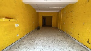  Shop For Rent in Kalkaji