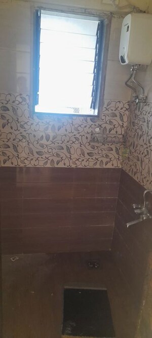 Bathroom in 1 BHK Apartment at Sudarshan CHS Parel, Parel – for Rent