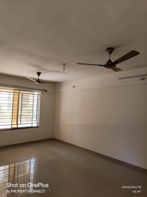 Room in 3 BHK Apartment at Shagun Perfect 10, Balewadi – for Rent