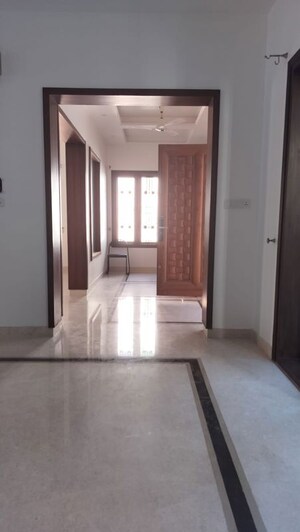 Room in 4 BHK Independent House at Sadashiva Nagar – for Rent