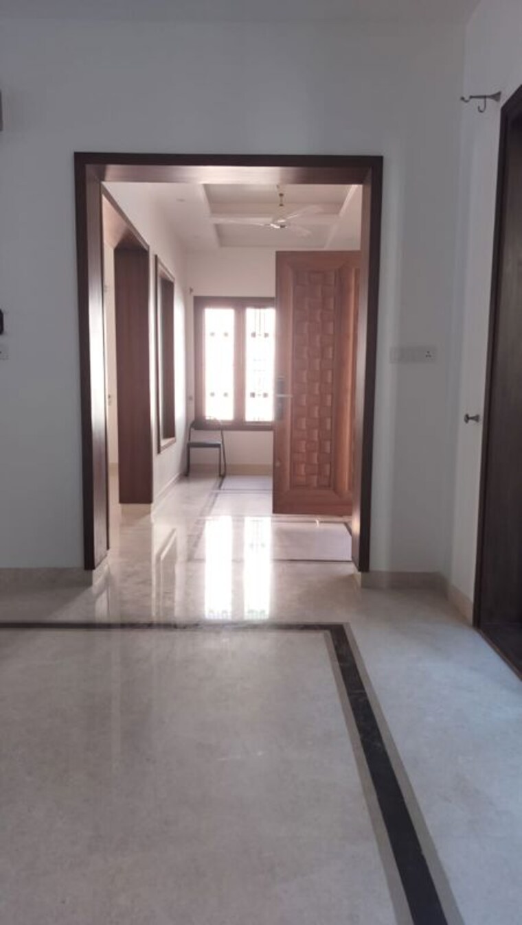 Room, sadashiva nagar 4 Bedroom 6000 Sq.Ft. Independent House In Sadashiva Nagar Bangalore 10650568