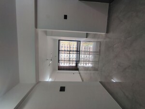 Room in 2 BHK Apartment at Unique Youtopia, Kharadi – for Rent