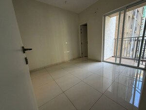 Room in 2 BHK Apartment at Godrej Park Ridge, Manjari – for Rent